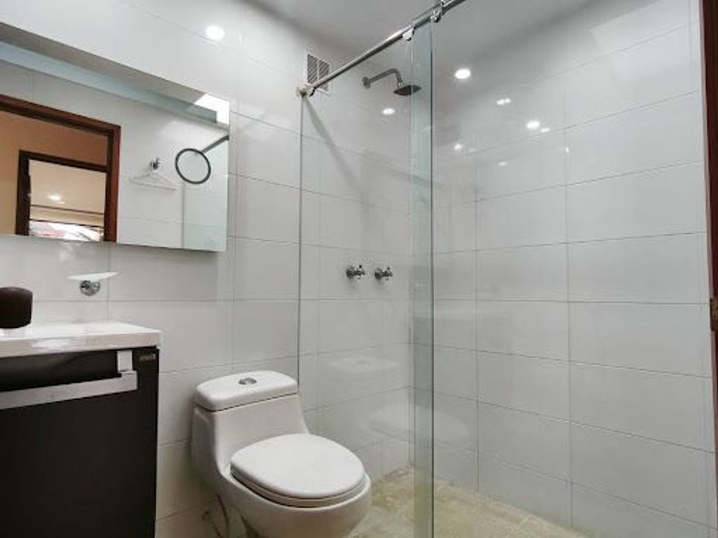 Apartamento de 3 alcobas en venta en Santa Barbara, Bogotá, 88 m² · foto 10 de 13