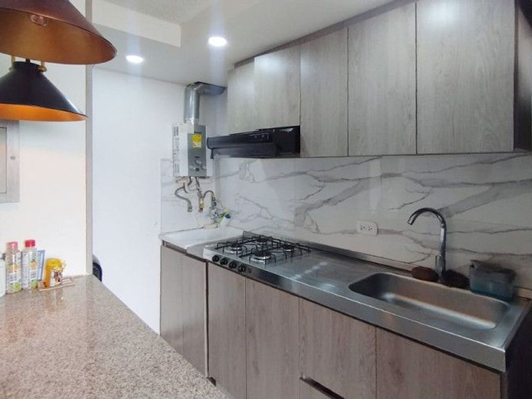 Apartamento de 2 alcobas en venta en Valladolid, Bogotá, 40 m² · foto 6 de 13