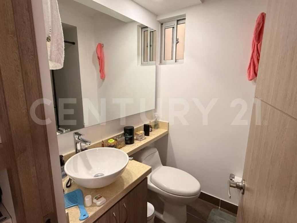 Apartamento en venta en Castilla, Bogotá · foto 10 de 15