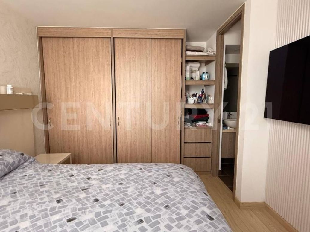 Apartamento en venta en Castilla, Bogotá · foto 8 de 15