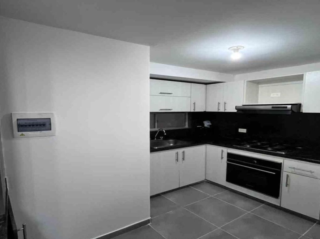 Apartamento de 3 alcobas en venta en Tintala, Bogotá, 85 m² · foto 13 de 20