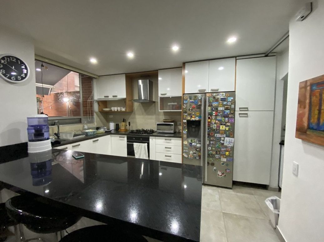 Apartamento de 2 alcobas en venta en Bellavista, Bogotá, 105 m² · foto 6 de 17