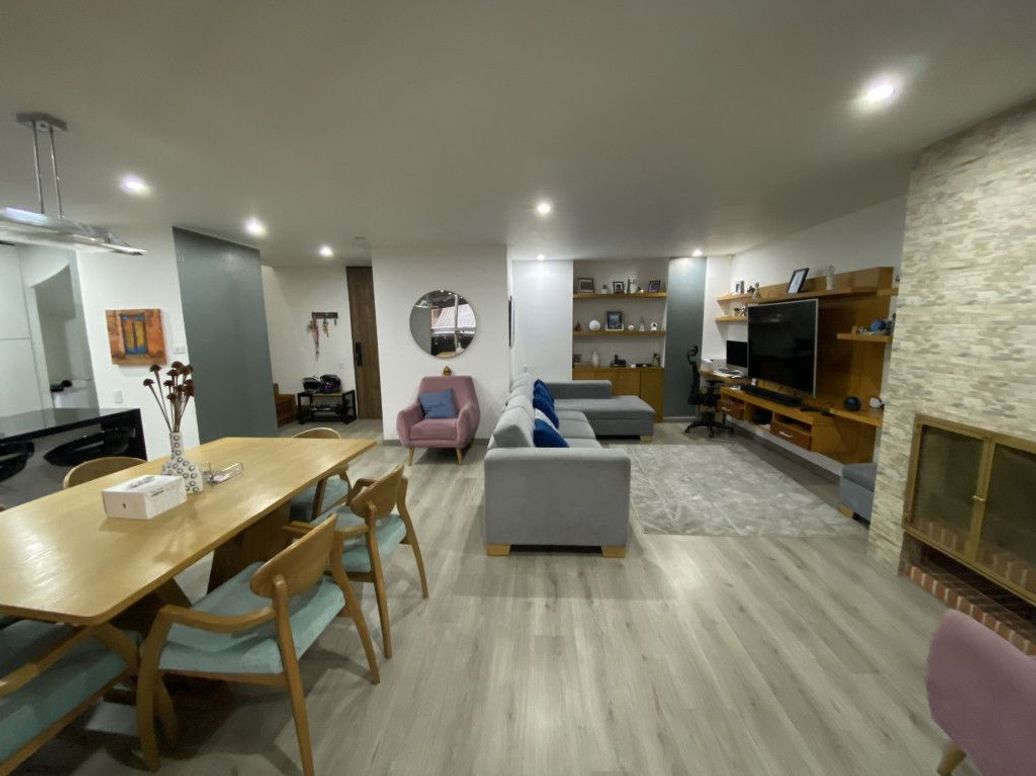 Apartamento de 2 alcobas en venta en Bellavista, Bogotá, 105 m² · foto 2 de 17