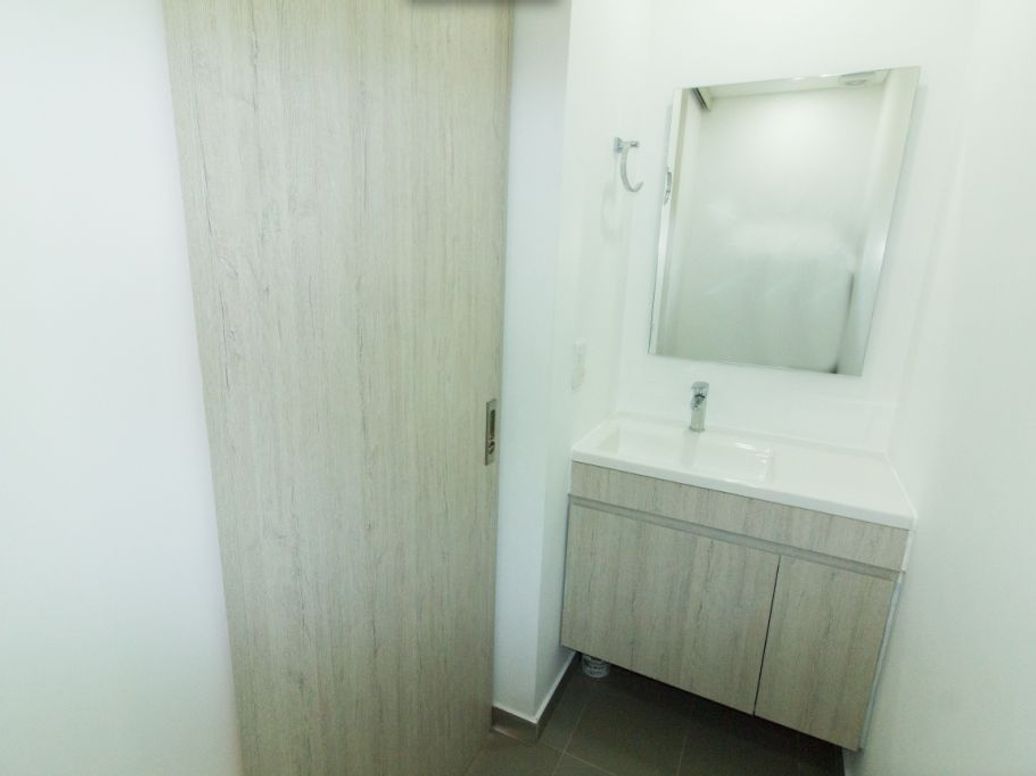 Apartamento de 1 alcoba en venta en Santa Ana Occidental, Bogotá, 52 m² · foto 9 de 20