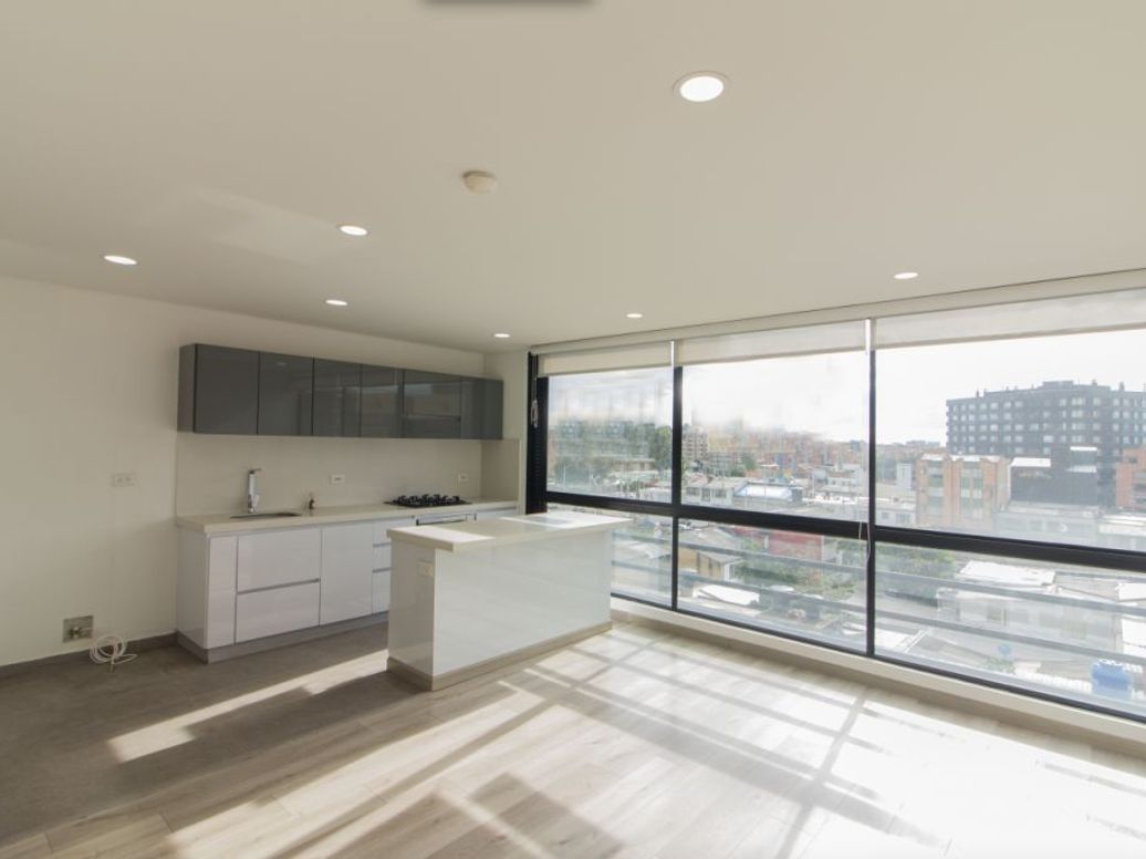 Apartamento de 1 alcoba en venta en Santa Ana Occidental, Bogotá, 52 m² · foto 2 de 20