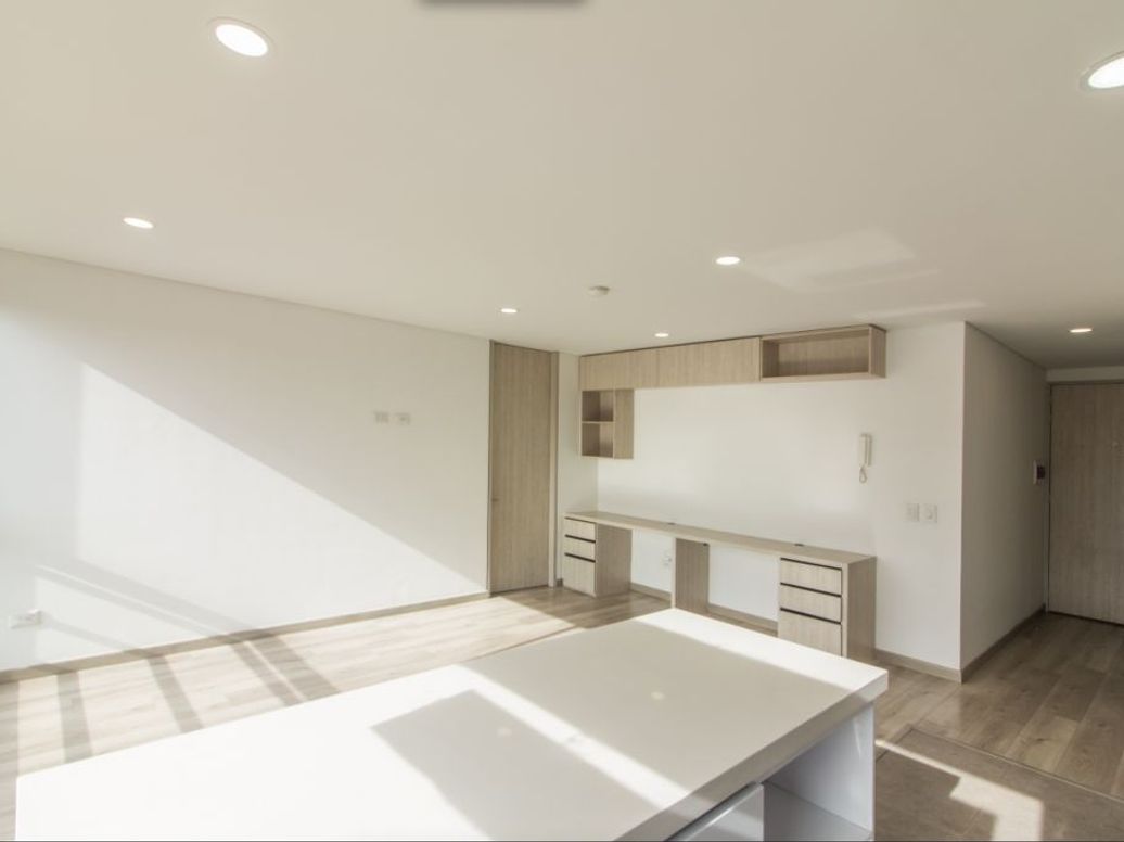 Apartamento de 1 alcoba en venta en Santa Ana Occidental, Bogotá, 52 m² · foto 5 de 20