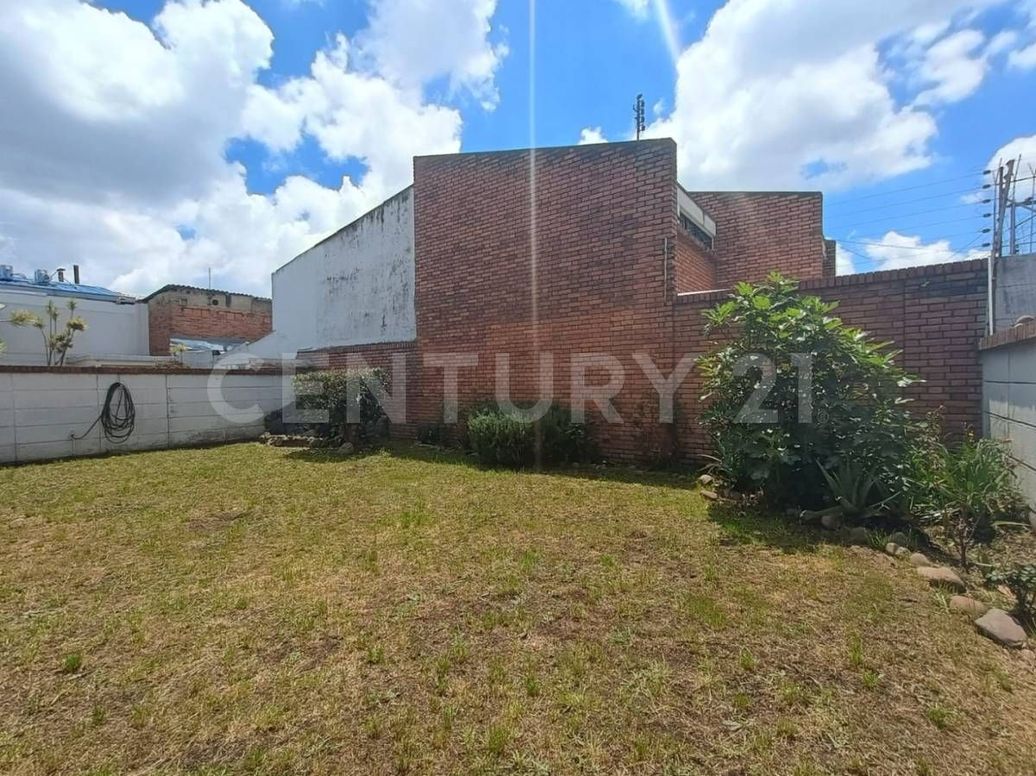 Casa de 4 alcobas en venta en Niza, Bogotá, 241 m² · foto 19 de 20