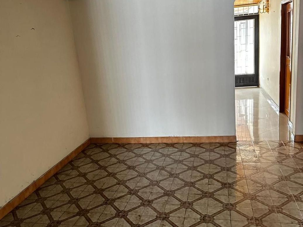 Casa de 5 alcobas en venta en Mónaco, Bogotá, 330 m² · foto 6 de 20
