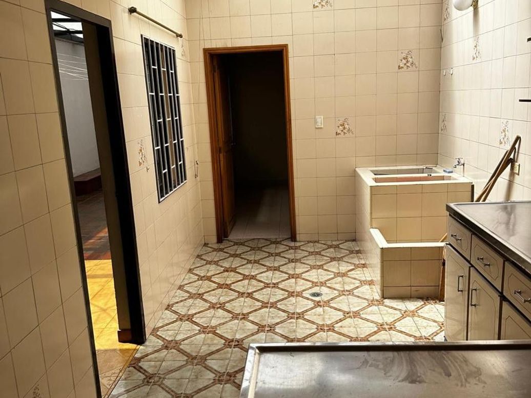 Casa de 5 alcobas en venta en Mónaco, Bogotá, 330 m² · foto 11 de 20