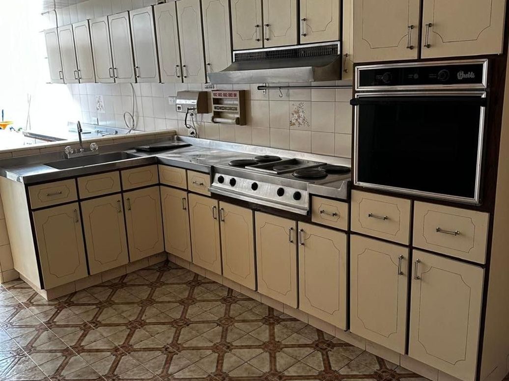 Casa de 5 alcobas en venta en Mónaco, Bogotá, 330 m² · foto 10 de 20