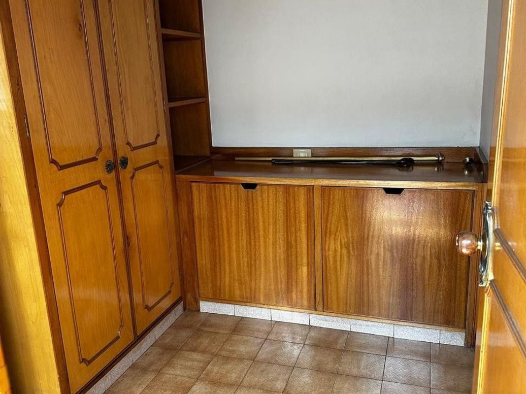 Casa de 5 alcobas en venta en Mónaco, Bogotá, 330 m² · foto 14 de 20