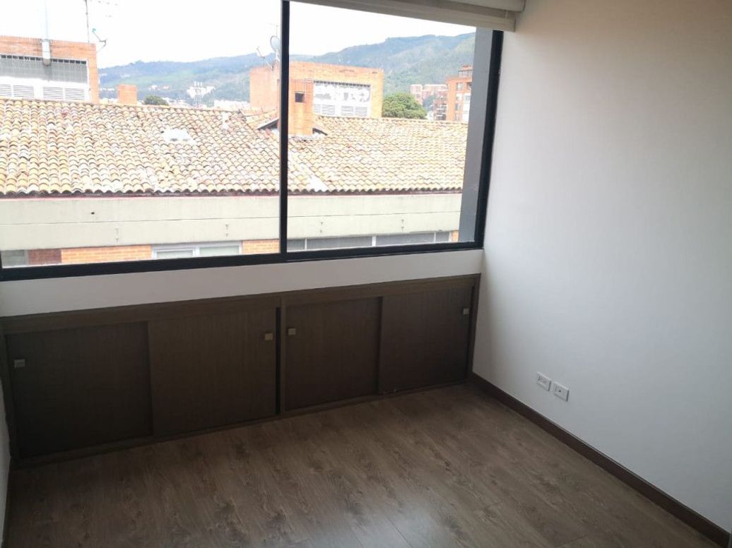 Apartamento de 3 alcobas en venta en Molinos Norte, Bogotá, 153 m² · foto 10 de 20