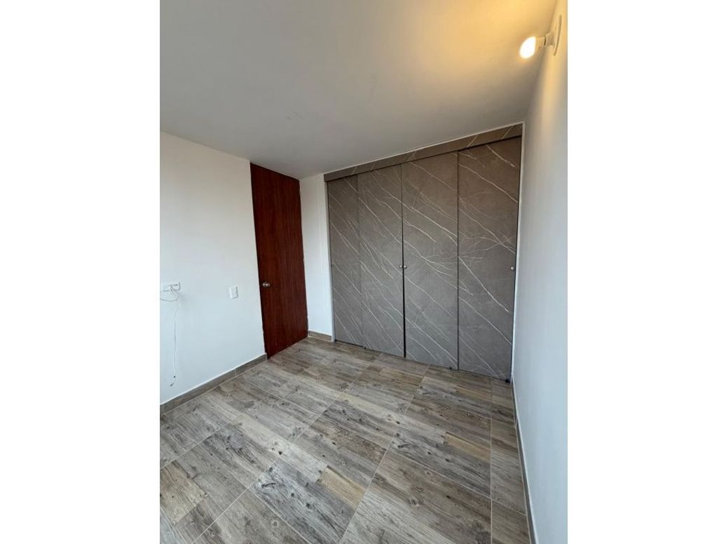 Apartaestudio en venta en Gran Granada, Bogotá, 36 m² · foto 6 de 8