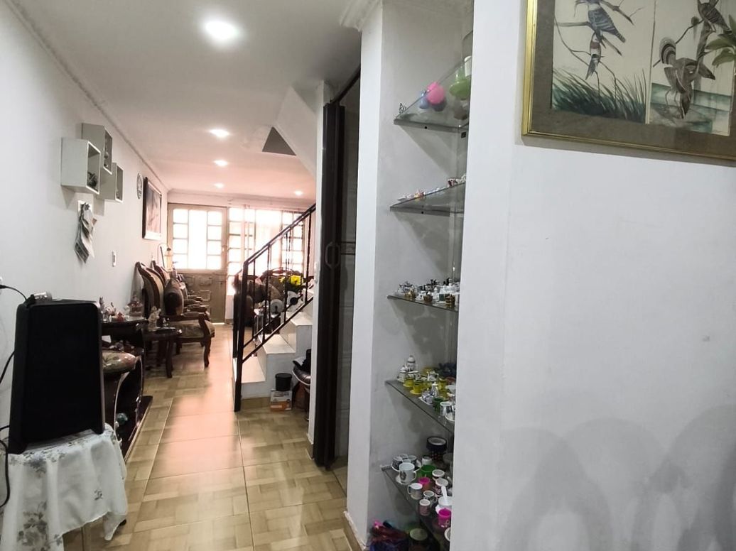 Casa de 4 alcobas en venta en Ub. Atlanta, Bogotá, 40 m² · foto 10 de 20