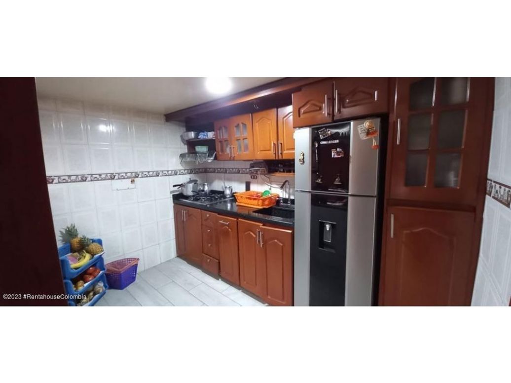 Casa de 8 alcobas en venta en Camino Viejo De San Cristóbal, Bogotá, 305 m² · foto 5 de 20