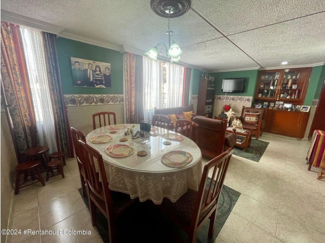 Apartamento de 3 alcobas en venta en Villa Magdala, Bogotá, 87 m² · foto 8 de 20