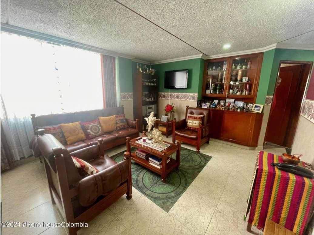 Apartamento de 3 alcobas en venta en Villa Magdala, Bogotá, 87 m² · foto 9 de 20