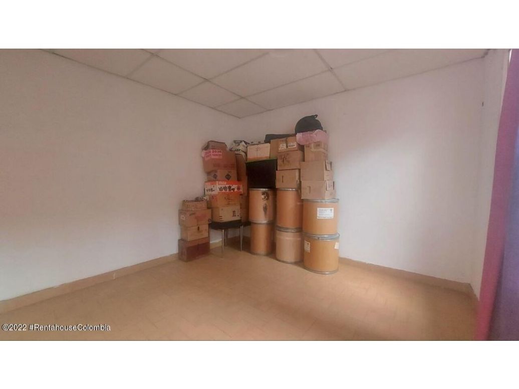 Casa de 7 alcobas en venta en Villa Elisa, Bogotá, 154 m² · foto 15 de 20