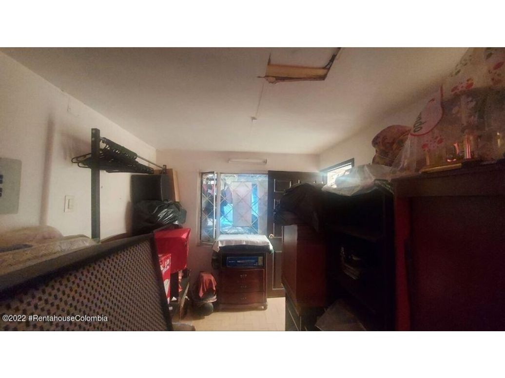 Casa de 7 alcobas en venta en Villa Elisa, Bogotá, 154 m² · foto 18 de 20