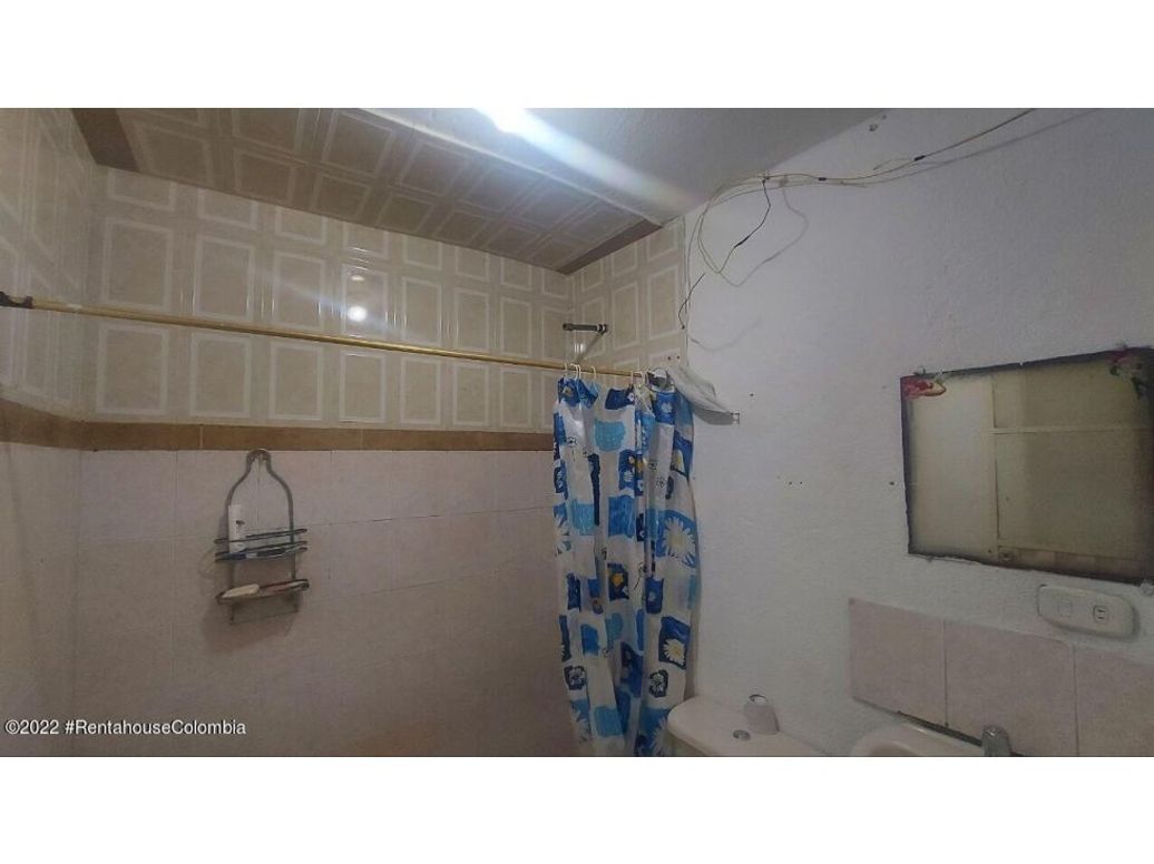 Casa de 7 alcobas en venta en Villa Elisa, Bogotá, 154 m² · foto 6 de 20