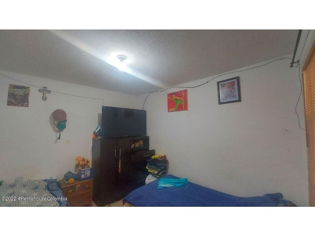 Casa de 7 alcobas en venta en Villa Elisa, Bogotá, 154 m² · foto 5 de 20