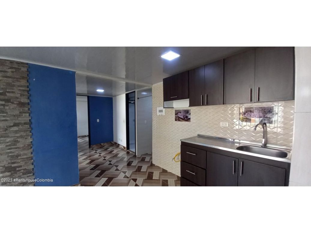 Apartamento de 3 alcobas en venta en San Bernardino, Bogotá, 48 m² · foto 4 de 19