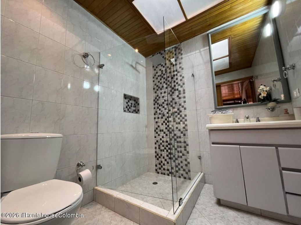 Apartamento de 3 alcobas en venta en Chico, Bogotá, 116 m² · foto 15 de 20