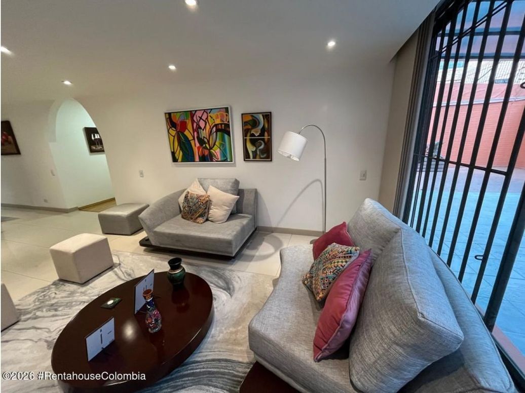 Apartamento de 3 alcobas en venta en Chico, Bogotá, 116 m² · foto 5 de 20