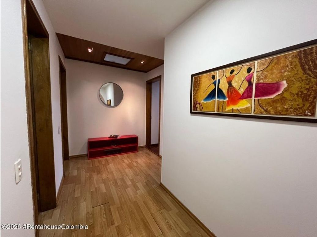 Apartamento de 3 alcobas en venta en Chico, Bogotá, 116 m² · foto 8 de 20