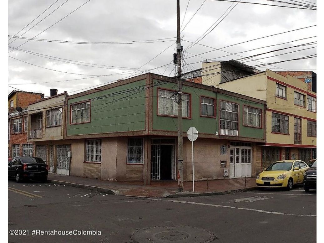 Casa de 5 alcobas en venta en La Aurora, Bogotá, 156 m² · foto 10 de 10