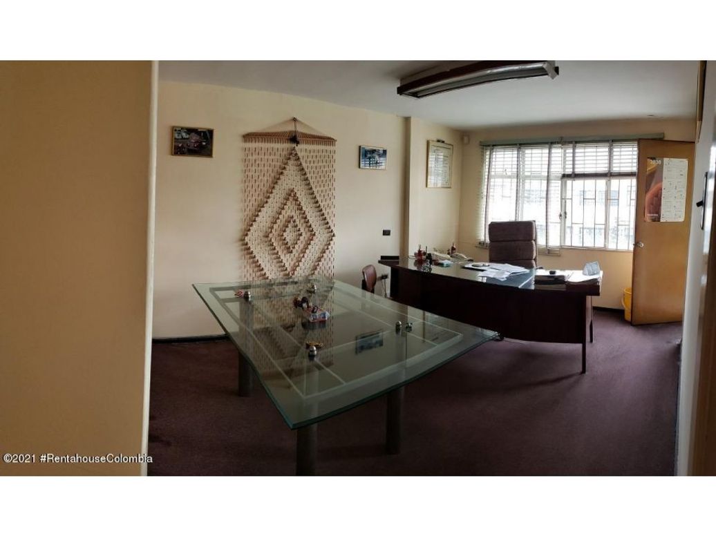 Casa de 5 alcobas en venta en La Aurora, Bogotá, 156 m² · foto 3 de 10