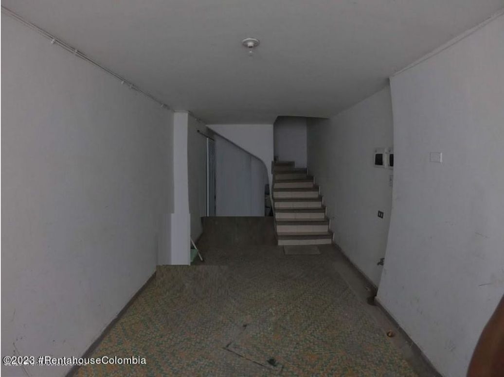 Casa de 10 alcobas en venta en Bonanza, Bogotá, 480 m² · foto 11 de 20