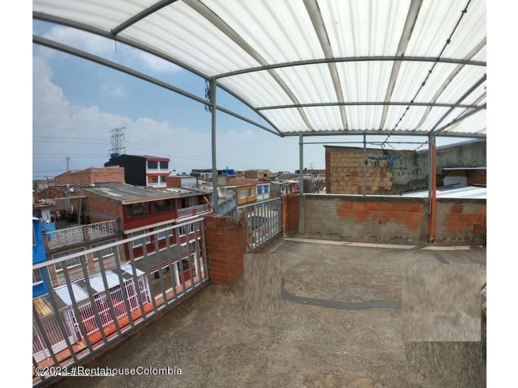 Casa de 10 alcobas en venta en Bonanza, Bogotá, 480 m² · foto 9 de 20