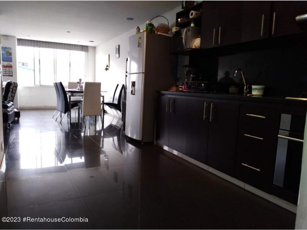 Casa de 10 alcobas en venta en Bonanza, Bogotá, 480 m² · foto 17 de 20