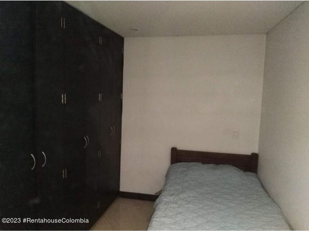 Casa de 10 alcobas en venta en Bonanza, Bogotá, 480 m² · foto 18 de 20