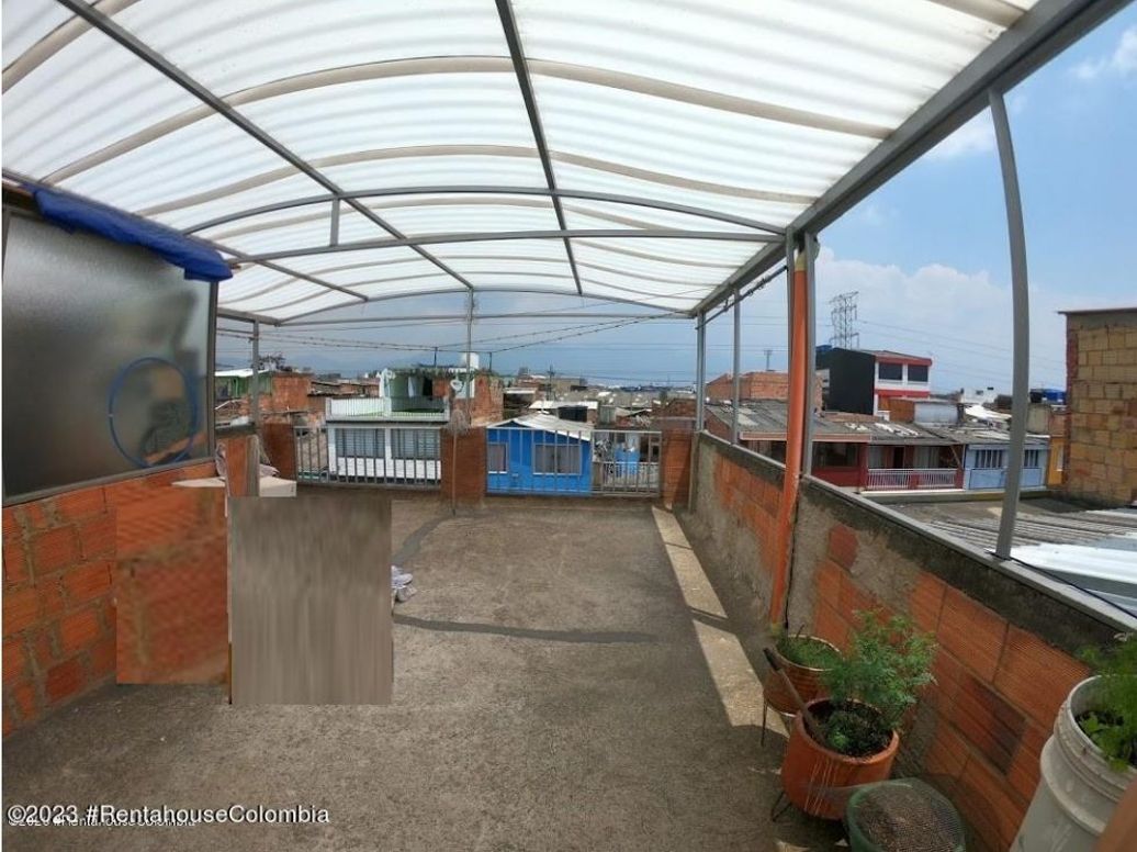 Casa de 10 alcobas en venta en Bonanza, Bogotá, 480 m² · foto 10 de 20