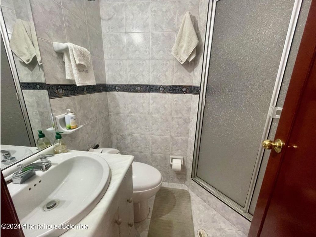 Apartamento de 3 alcobas en venta en Villa Magdala, Bogotá, 83 m² · foto 15 de 20
