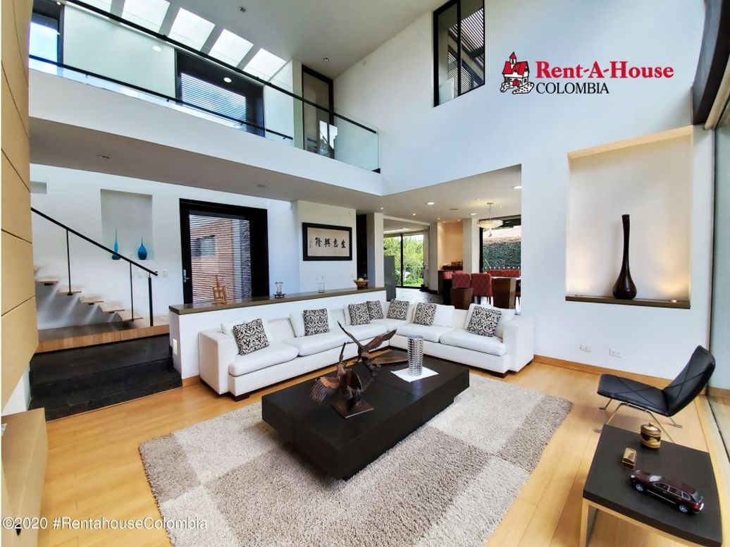 Casa de 4 alcobas en venta en Guaymaral, Bogotá, 680 m² · foto 8 de 20