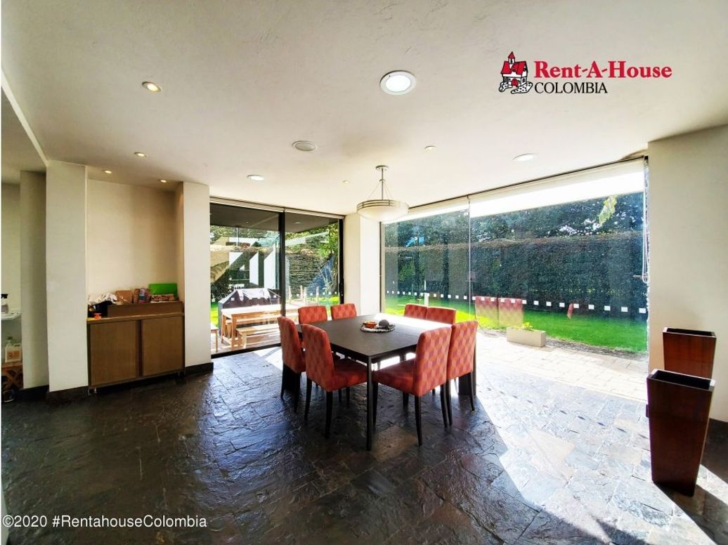 Casa de 4 alcobas en venta en Guaymaral, Bogotá, 680 m² · foto 11 de 20