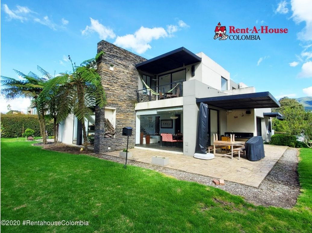 Casa de 4 alcobas en venta en Guaymaral, Bogotá, 680 m² · foto 19 de 20