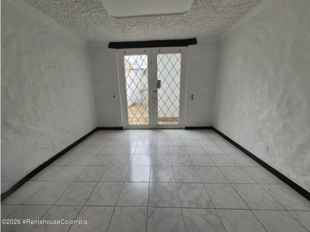 Casa de 4 alcobas en venta en Tierra Linda, Bogotá, 207 m² · foto 4 de 20