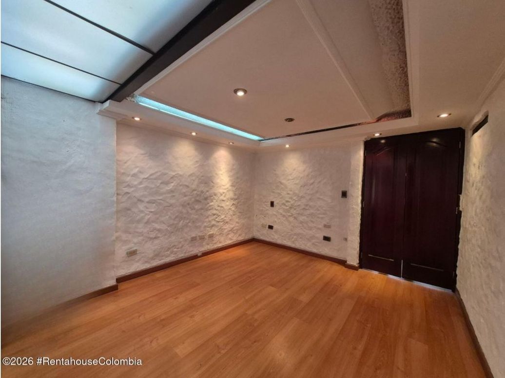 Casa de 4 alcobas en venta en Tierra Linda, Bogotá, 207 m² · foto 2 de 20
