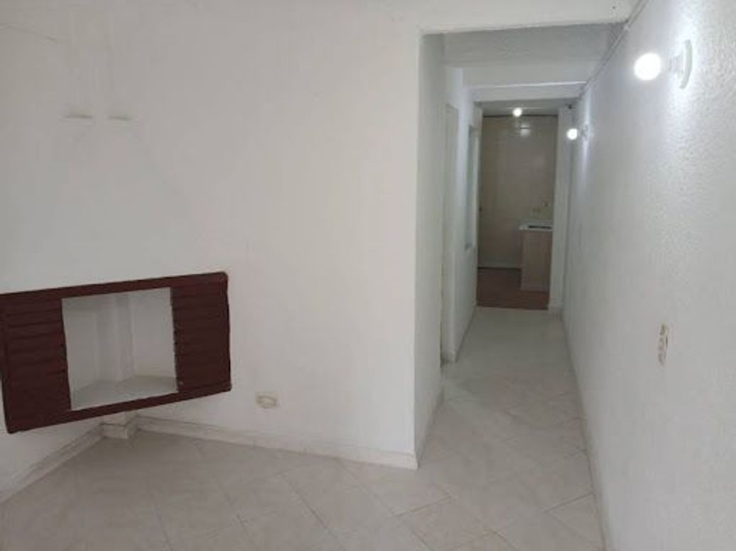 Casa de 5 alcobas en venta en Nueva Tibabuyes, Bogotá, 47 m² · foto 4 de 20