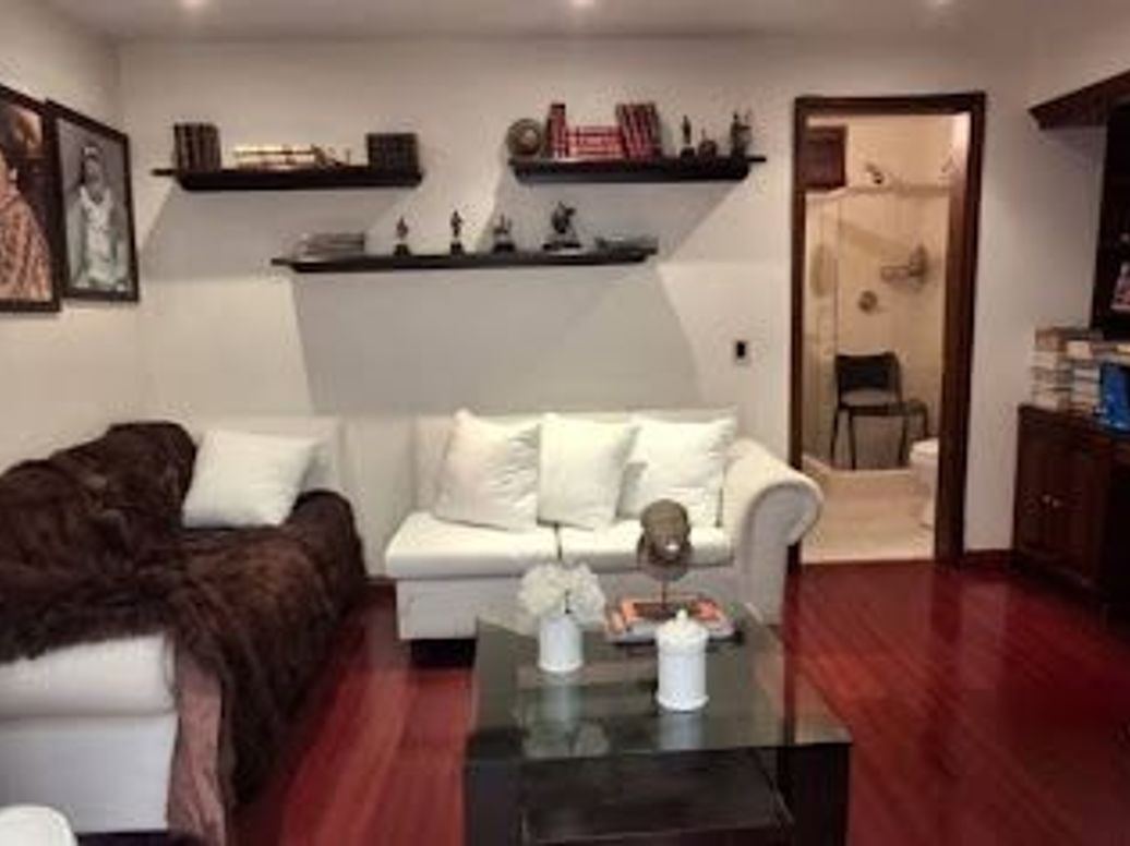 Casa de 6 alcobas en venta en Santa Barbara Occidental, Bogotá, 680 m² · foto 18 de 20