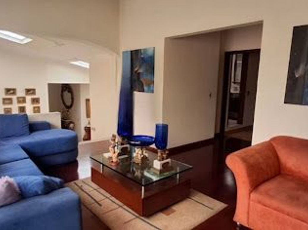 Casa de 6 alcobas en venta en Santa Barbara Occidental, Bogotá, 680 m² · foto 5 de 20