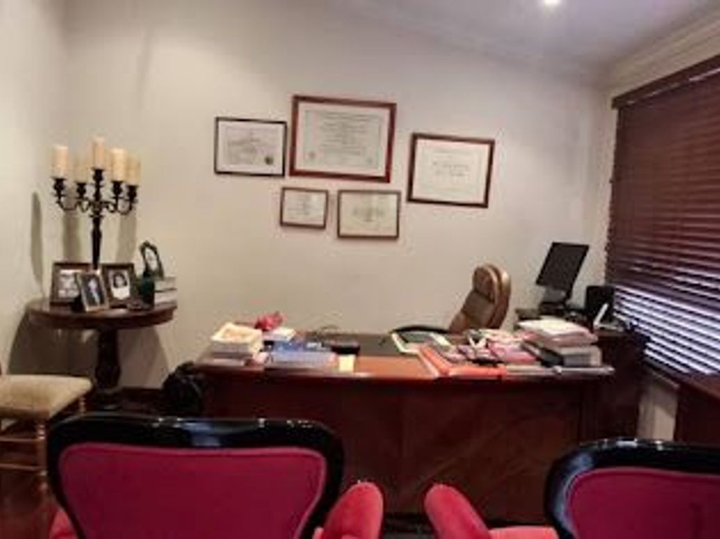 Casa de 6 alcobas en venta en Santa Barbara Occidental, Bogotá, 680 m² · foto 8 de 20