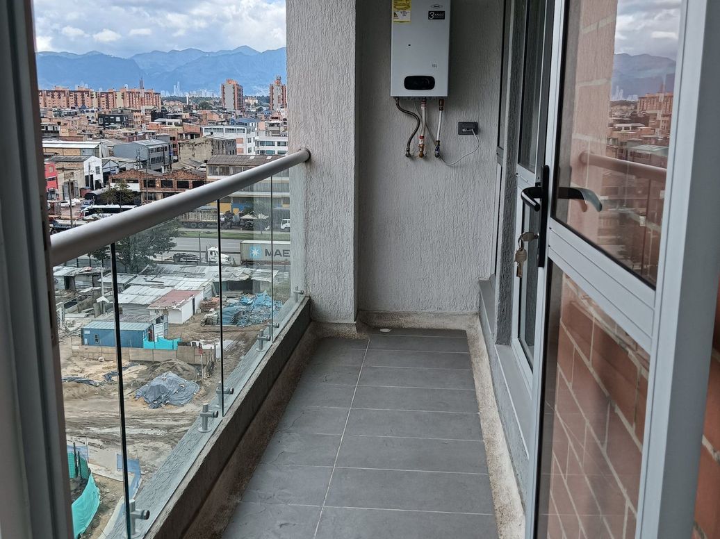 Apartamento de 2 alcobas en venta en El Tintal, Bogotá, 62 m² · foto 6 de 20