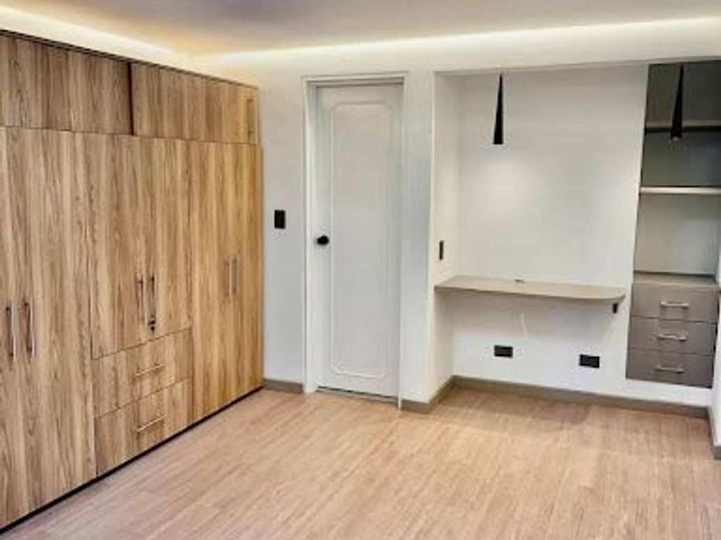 Apartamento de 1 alcoba en venta en Chicó Norte, Bogotá, 46 m² · foto 7 de 12