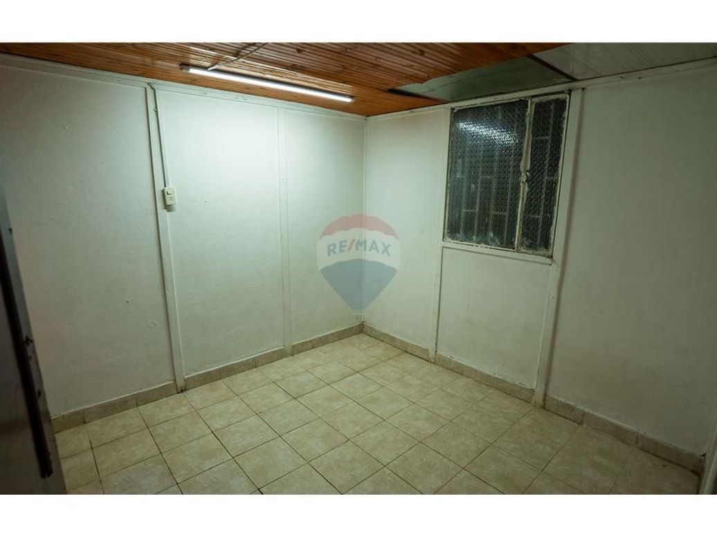 Casa de 6 alcobas en venta en Libertador, Bogotá, 262 m² · foto 17 de 20