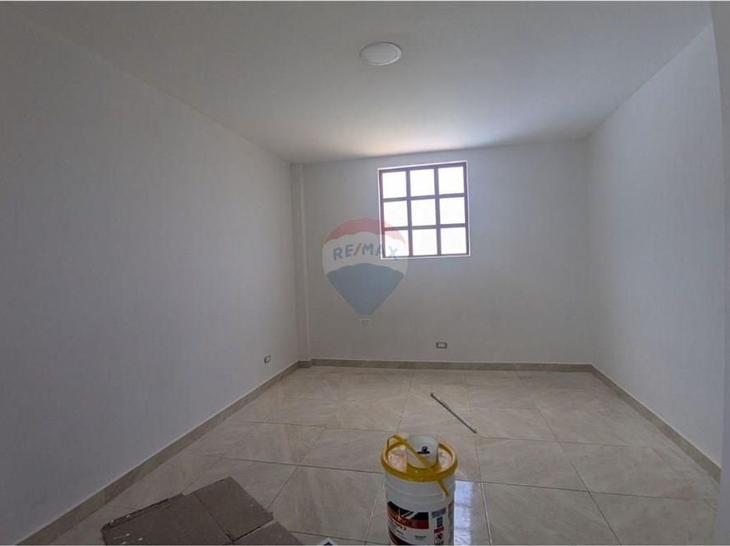 Casa de 6 alcobas en venta en Altavista, Bogotá, 480 m² · foto 9 de 16